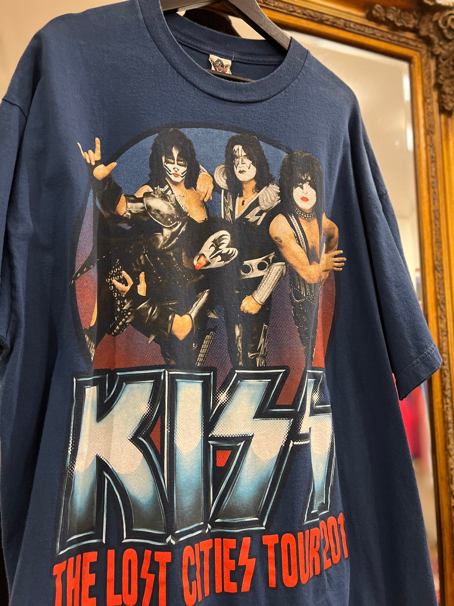 Vintage KISS Band T-Shirt (XL)