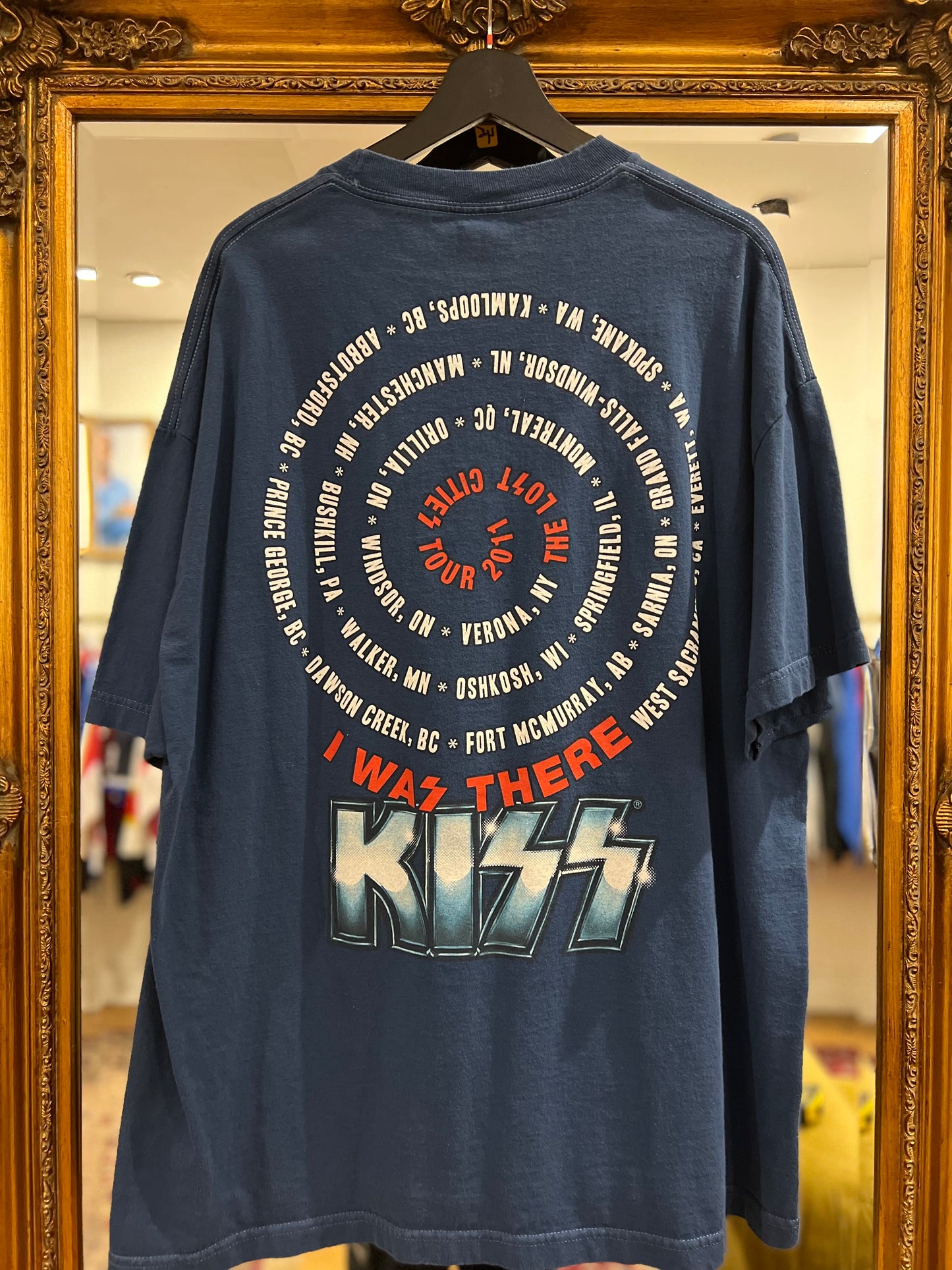 Vintage KISS Band T-Shirt (XL)