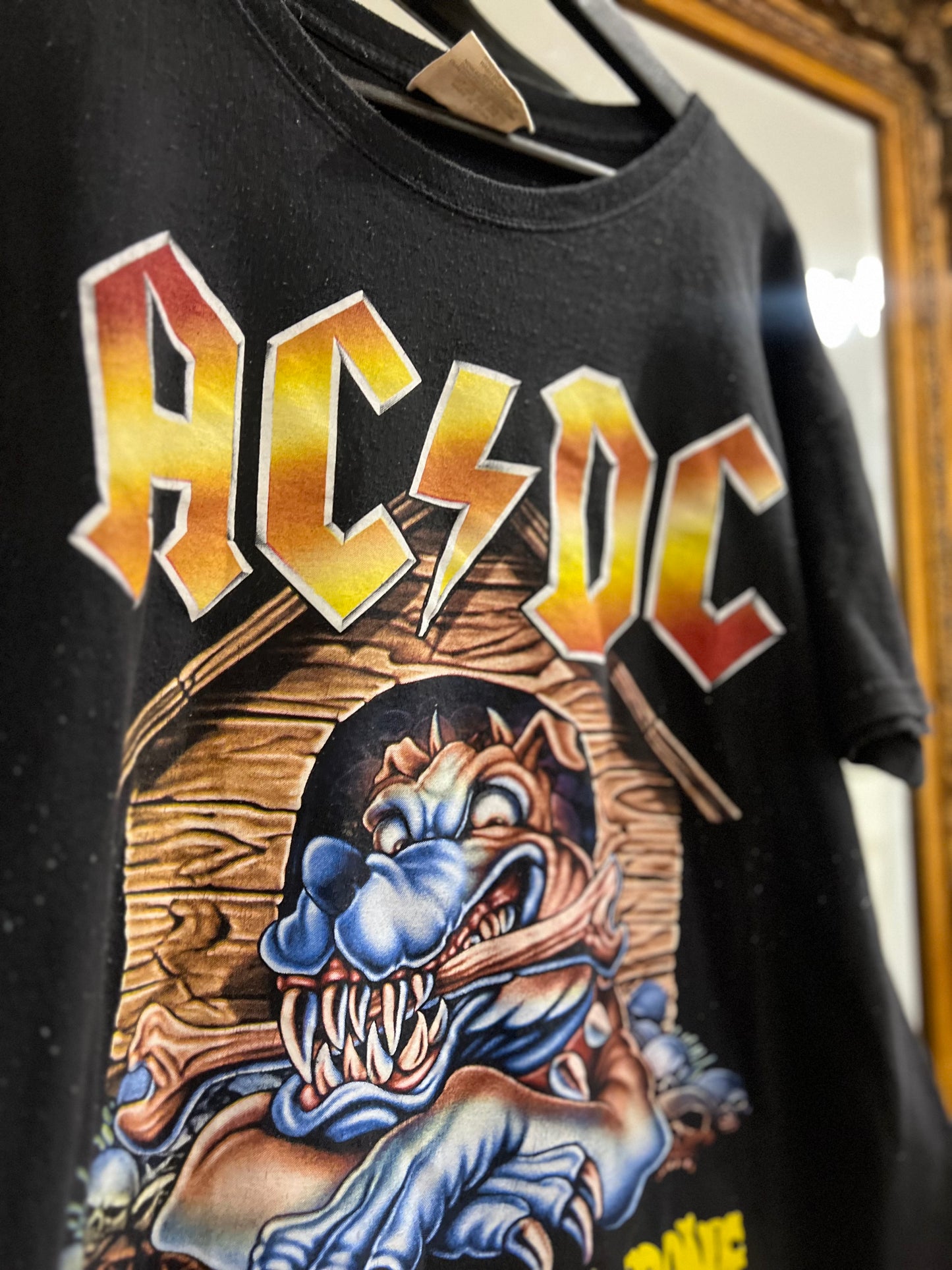 1990 AC/DC Give The Dog A Bone Vintage T-Shirt (S/M)