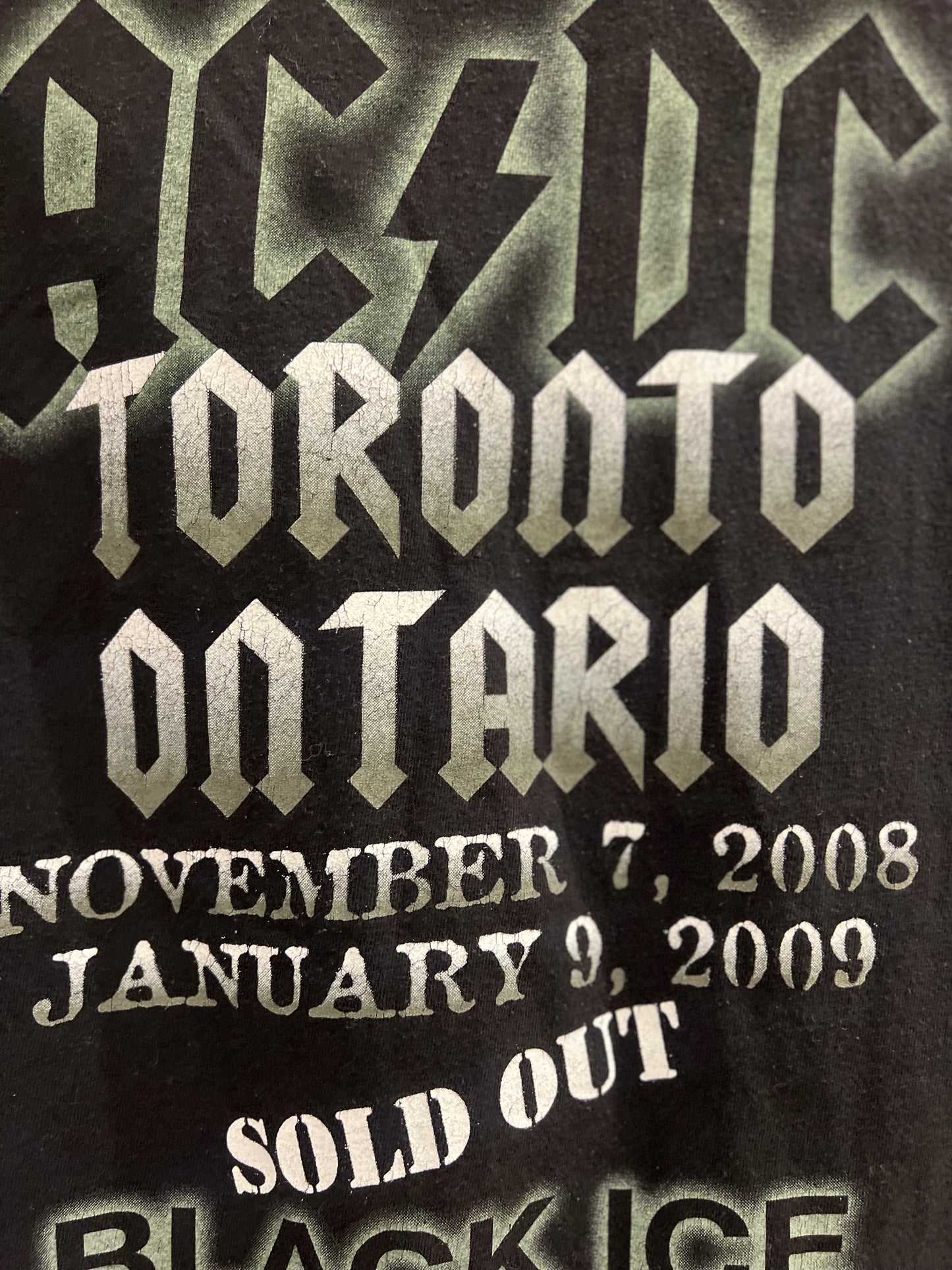 2009 AC/DC Toronto Tour Vintage T-Shirt (S)