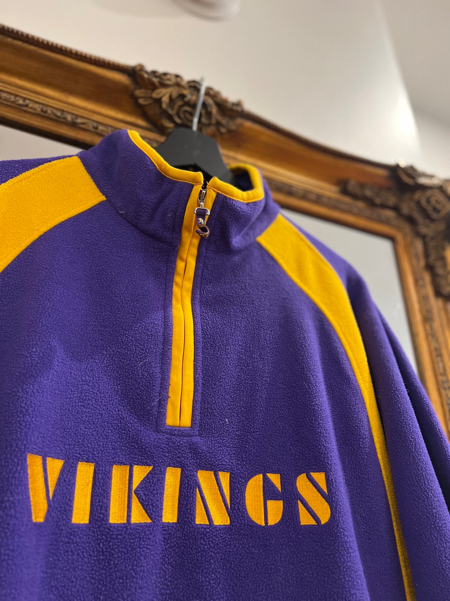Vintage Minnesota Vikings Fleece Pullover (L/XL)