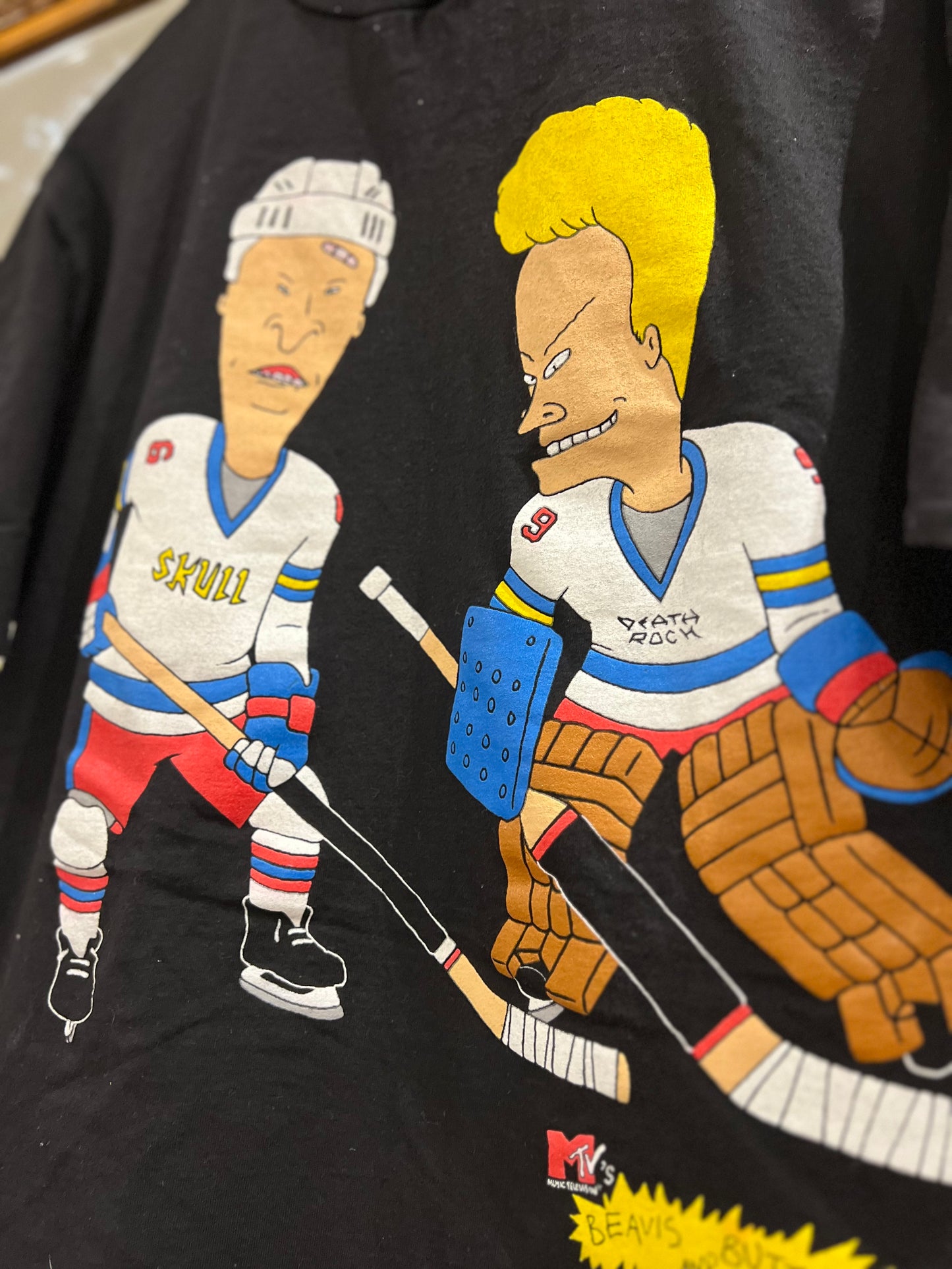 1997 Beavis & Butthead "HOCKEY TEE" Mike Judge MTV (L)