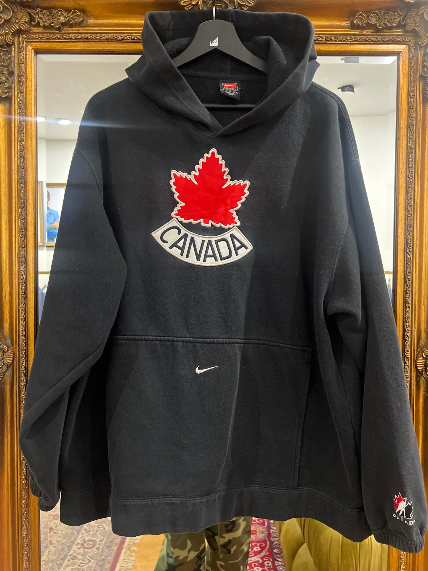 1990s NIKE Team Canada "Centre Swoosh" Hoodie (L)