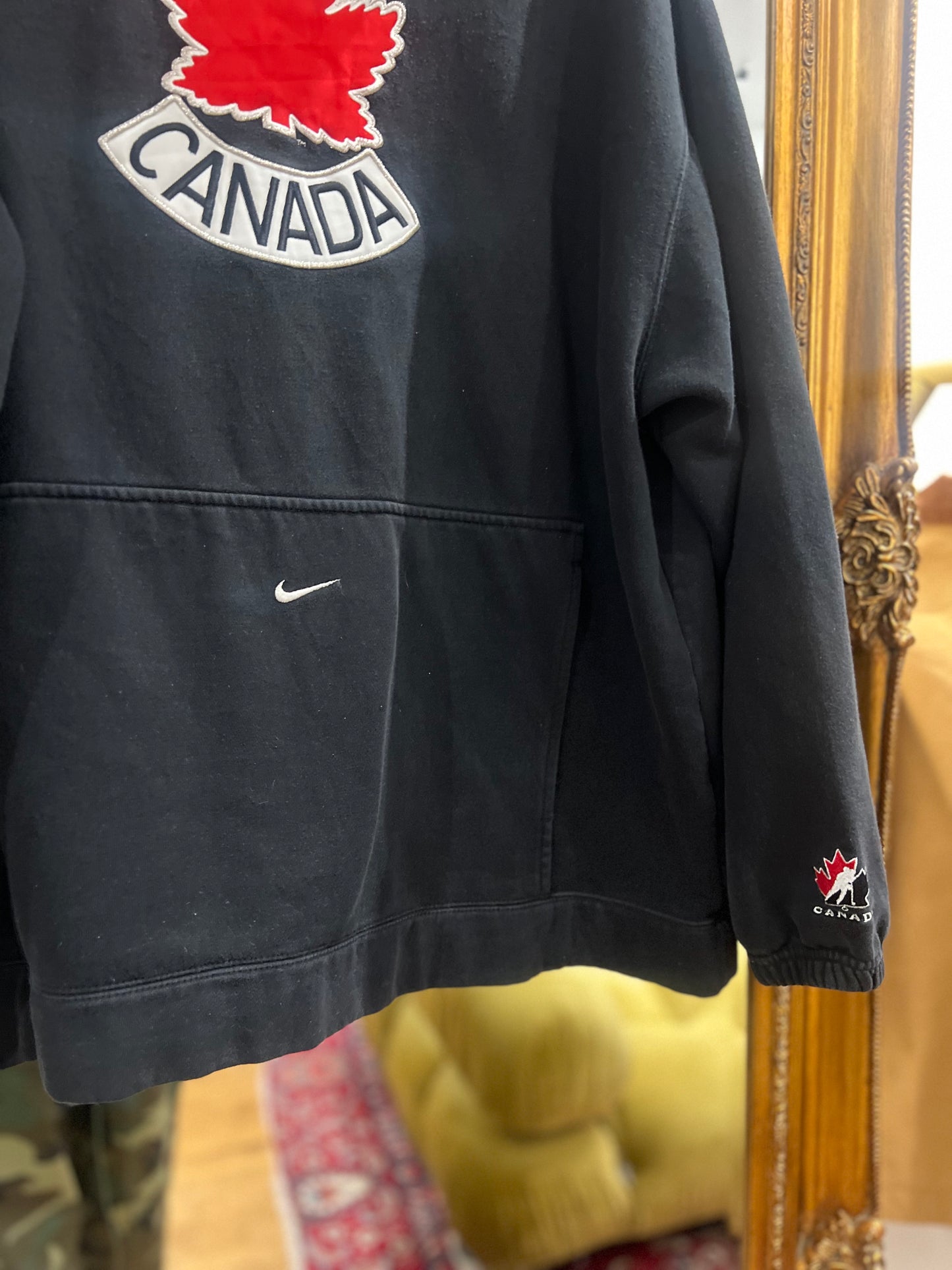 1990s NIKE Team Canada "Centre Swoosh" Hoodie (L)