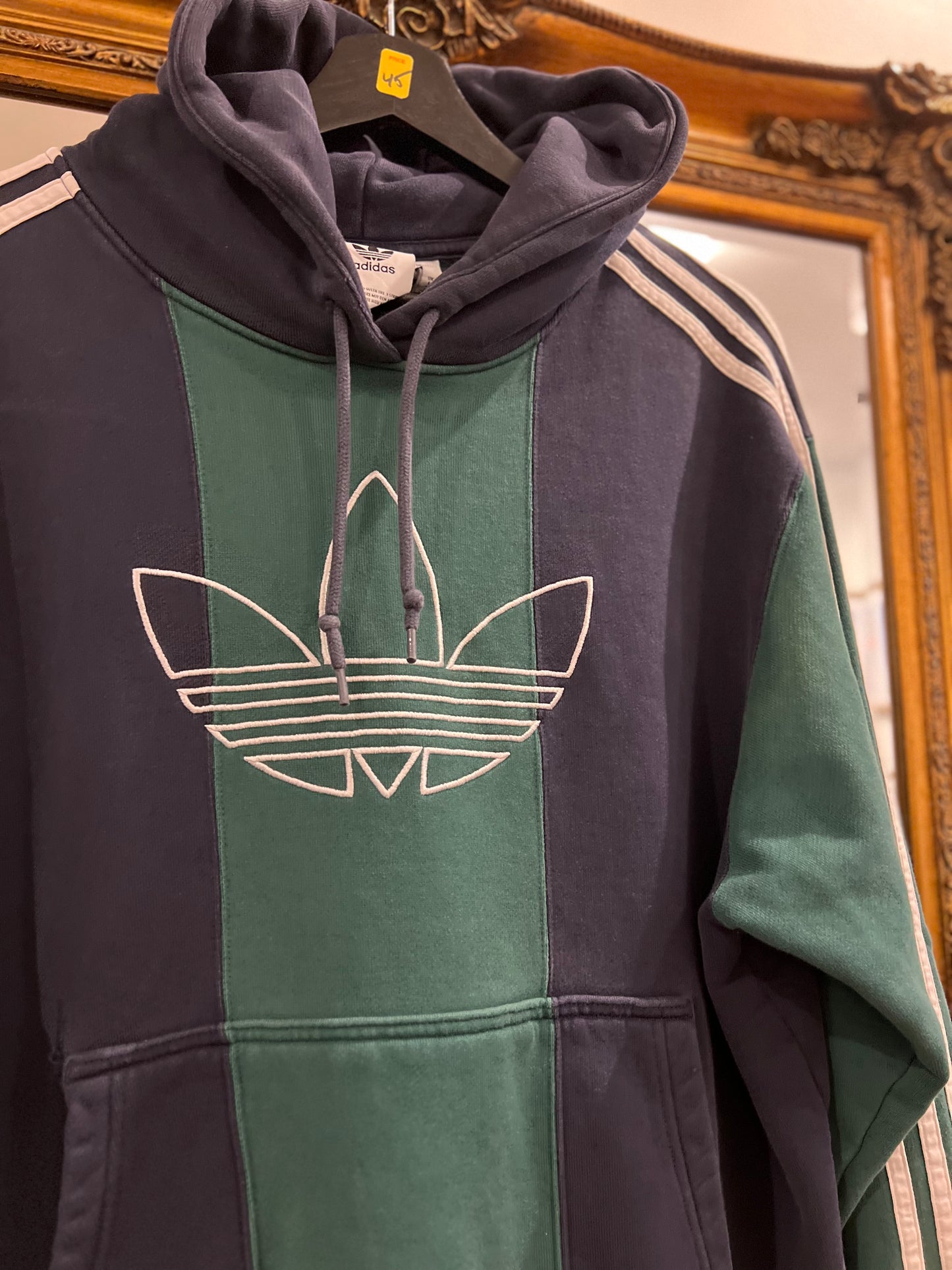 Y2K Adidas Hoodie (L)