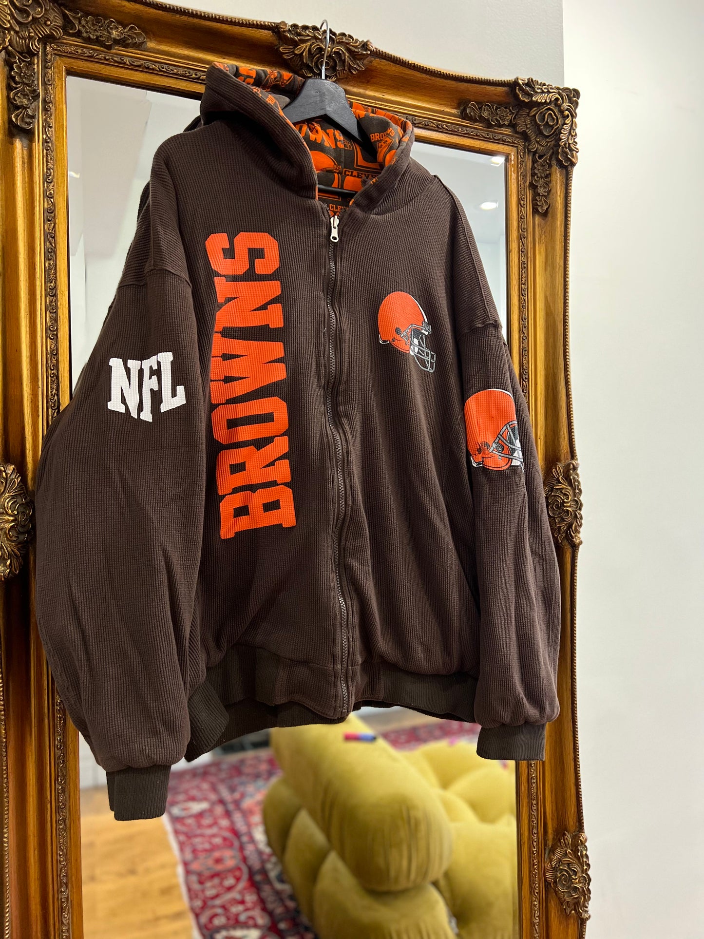 Vintage 90's Cleveland Browns Reversible Zip-Up Hoodie (XL)