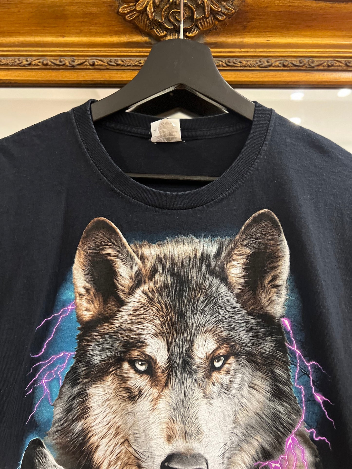 Vintage 90's Wolf T-Shirt (L)