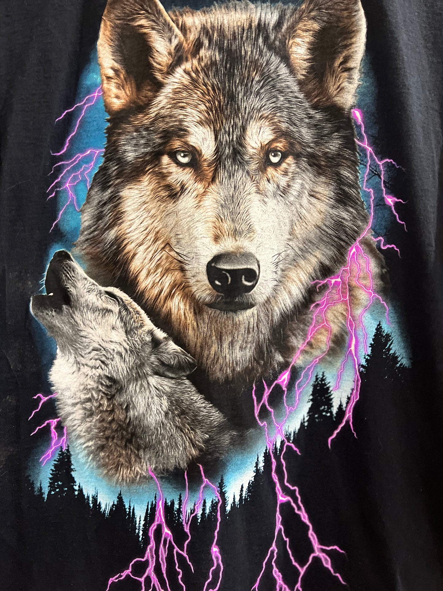 Vintage 90's Wolf T-Shirt (L)