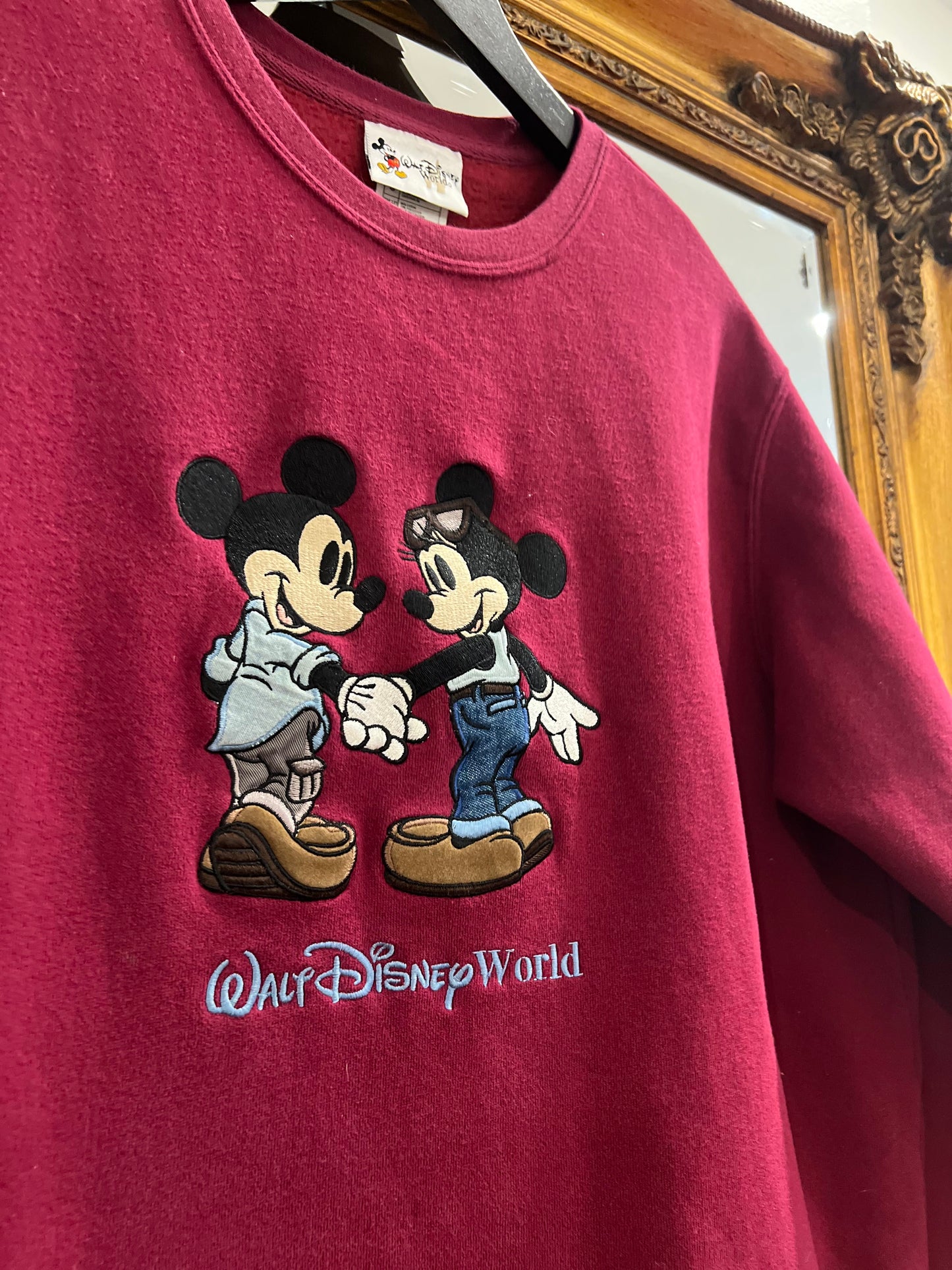 Vintage Mickey Disney Crewneck (L)