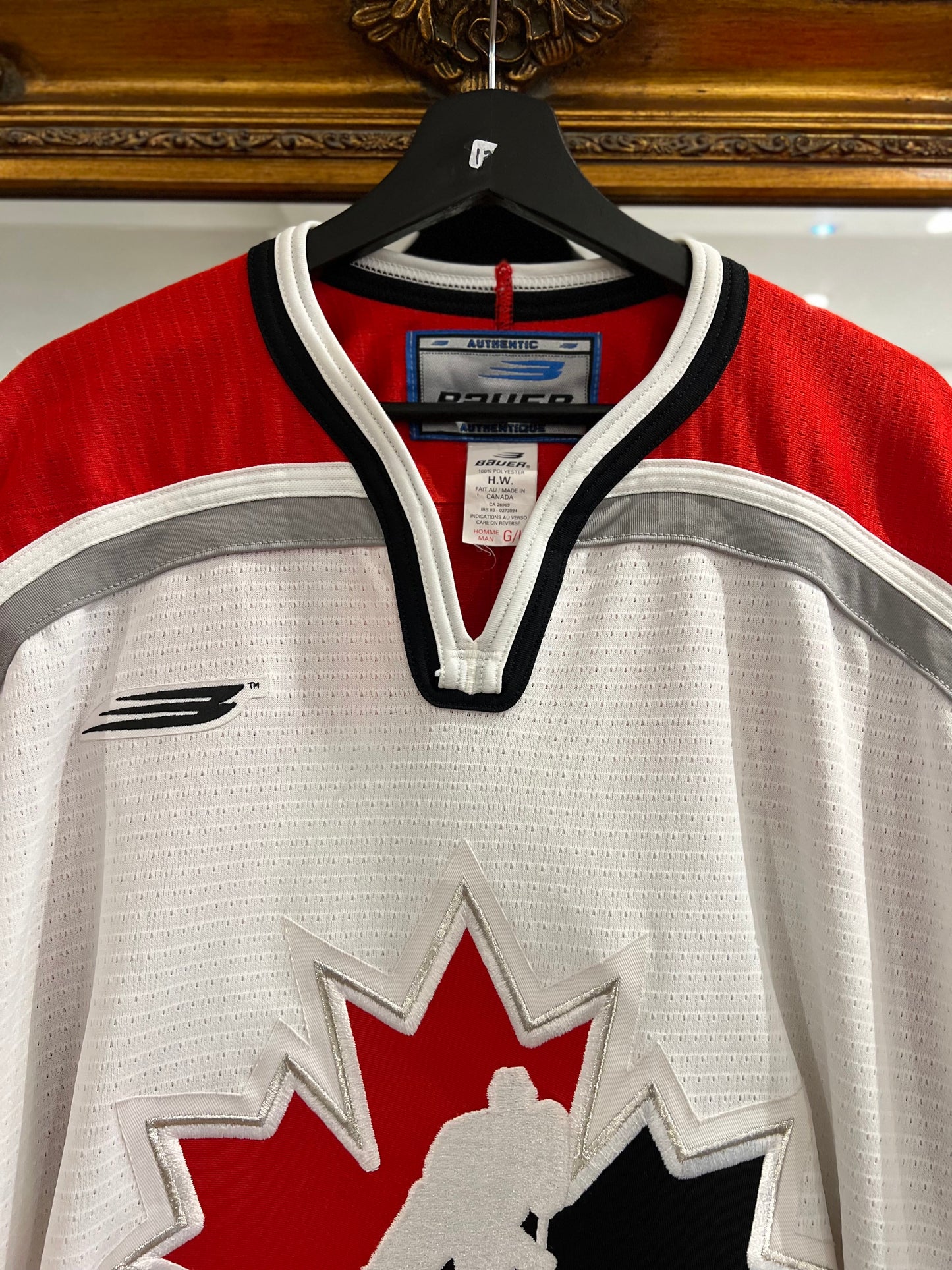 Vintage Team Canada Hockey Jersey (L/XL)