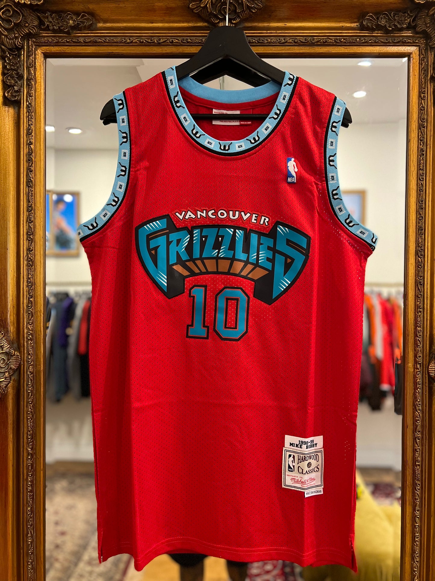 Mike Bibby Vancouver Grizzlies Basketball Jersey (M)